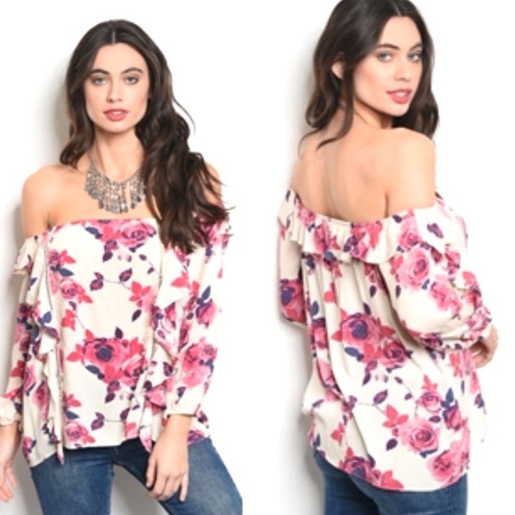 Boutique Tops - 🌸OFF THE SHOULDER TOP WITH RUFFLE DETAIL🌸